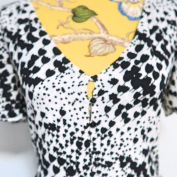 Zara Black and White Patterned Romper - Picture 5 of 8